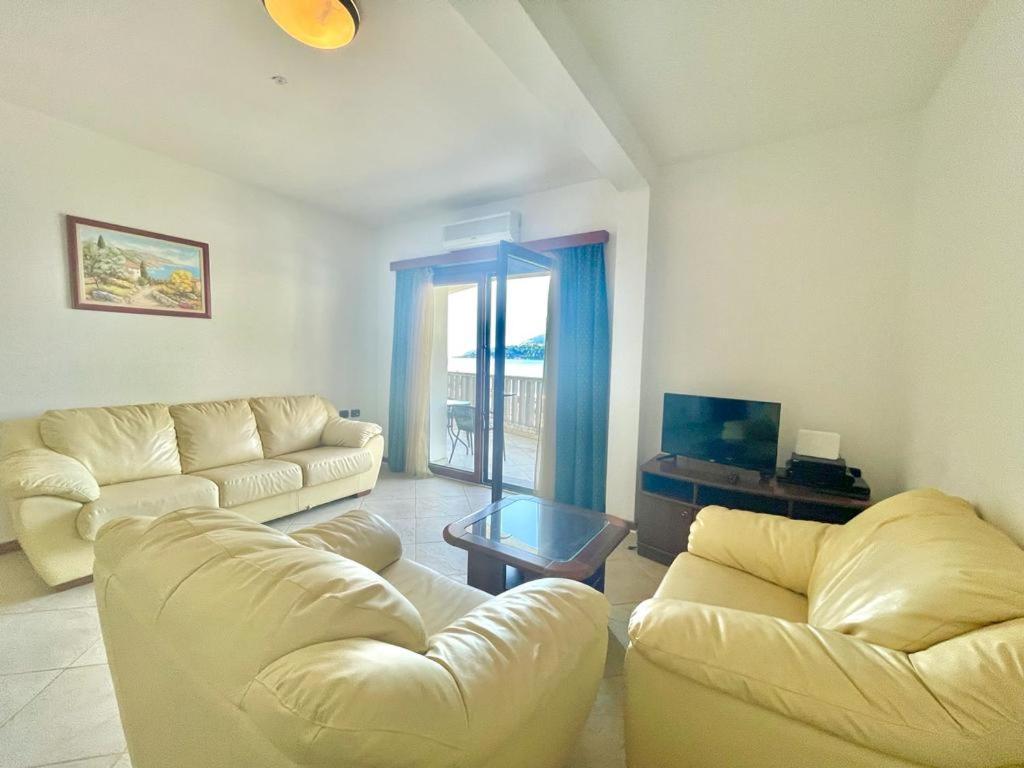 Sea View Apartments Rafailovici Budva Exterior photo