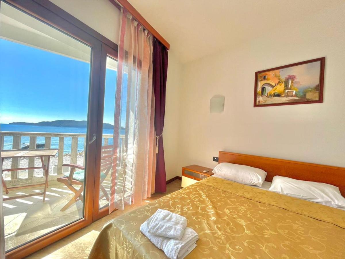 Sea View Apartments Rafailovici Budva Exterior photo