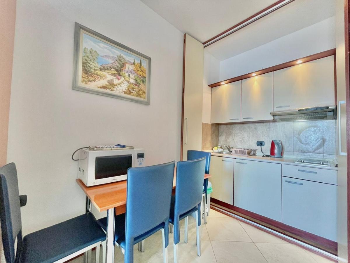 Sea View Apartments Rafailovici Budva Exterior photo